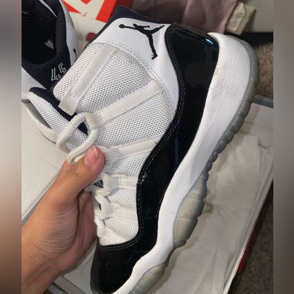Concord 11s - Picture 4 of 5